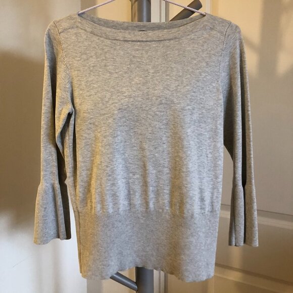 Ann Taylor Silk Cotton Blend Boatneck Pullover Top Bell Sleeve Size S Light Grey - Picture 2 of 10